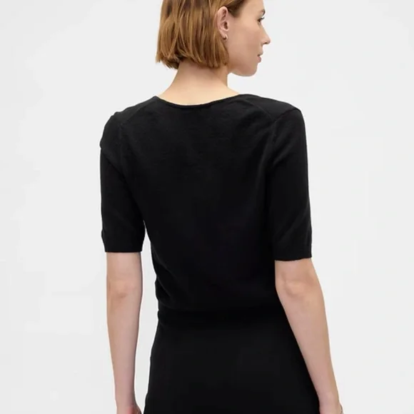 Black V-Neck Crop Short Sleeve Sweater - GAP - Picture 3 of 8